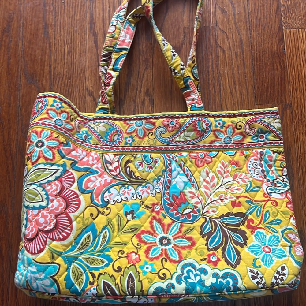 Vera Bradley tote